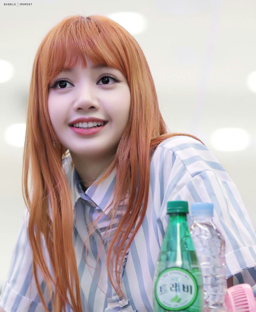 BLACKPINK YG女团 Lisa 