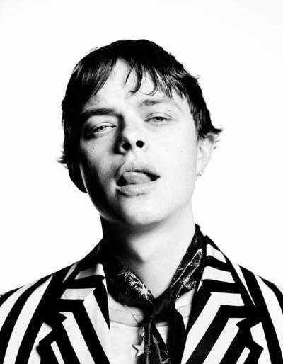 sooooo fucking hot
dane dehaan