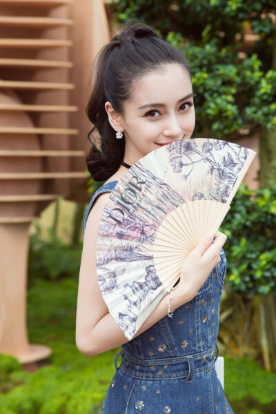 Angelababy