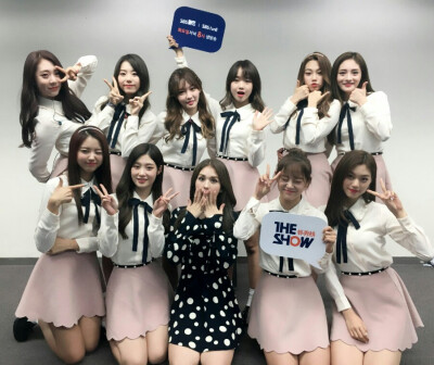 Produce101 IOI Somi 全昭弥全昭美、郑采妍、金世正金世静、Pinky周洁琼、演员金素慧、磪有情崔佑贞、金度妍金度延、康美娜姜美娜、俞琏静柳妍静、林娜荣任娜英、金青夏金请夏