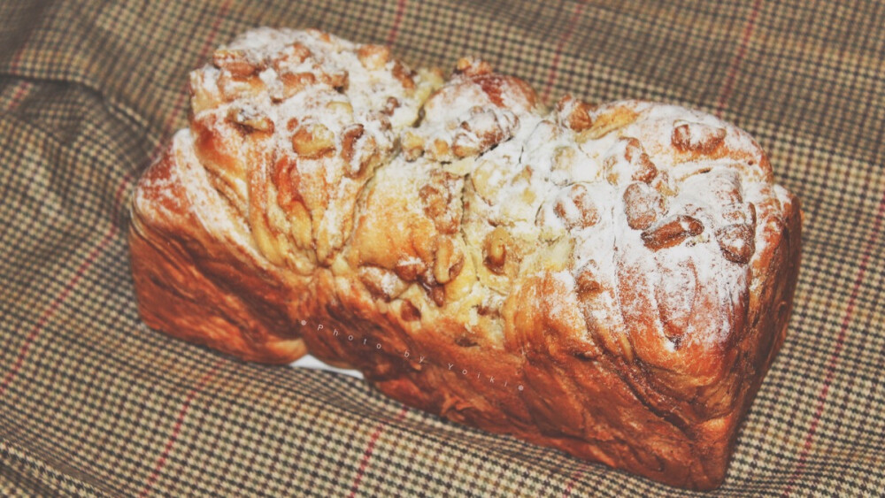 *枫糖核桃面包*.