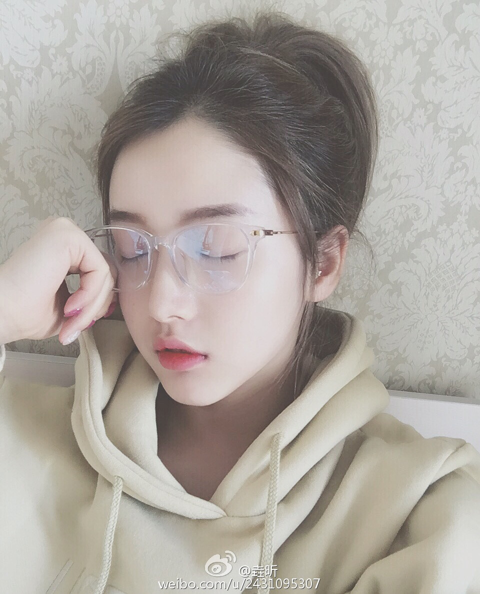 好看的女头.柚郗