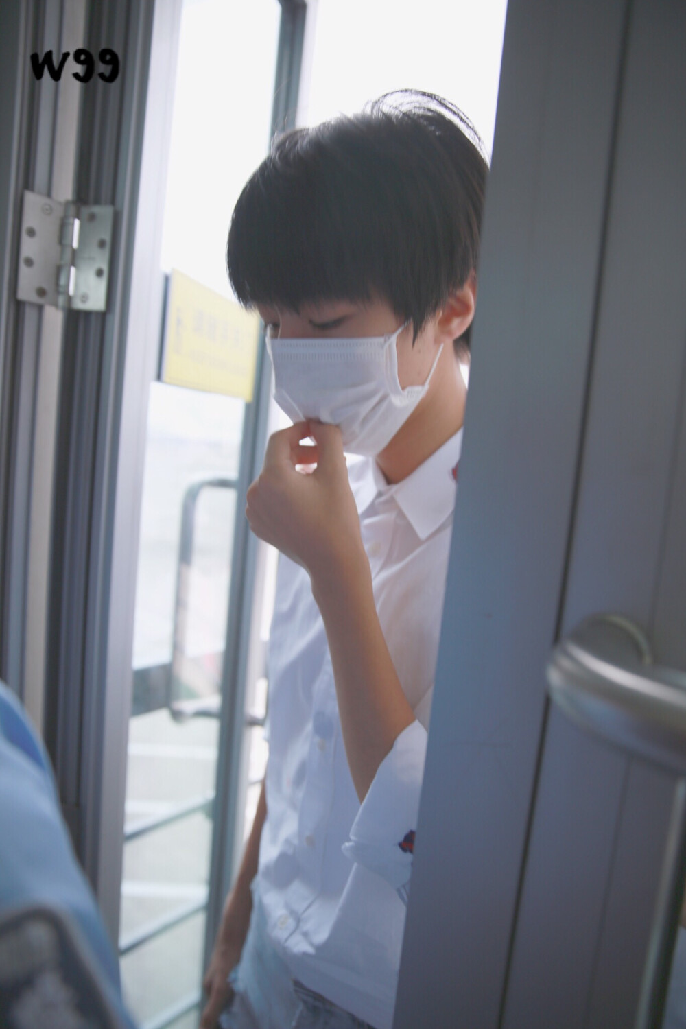 #王俊凯# #TFBOYS王俊凯# #TFBOYS# cr九九啊痴九九