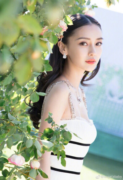 Angelababy杨颖