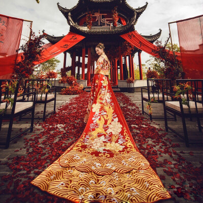 中式婚礼礼服