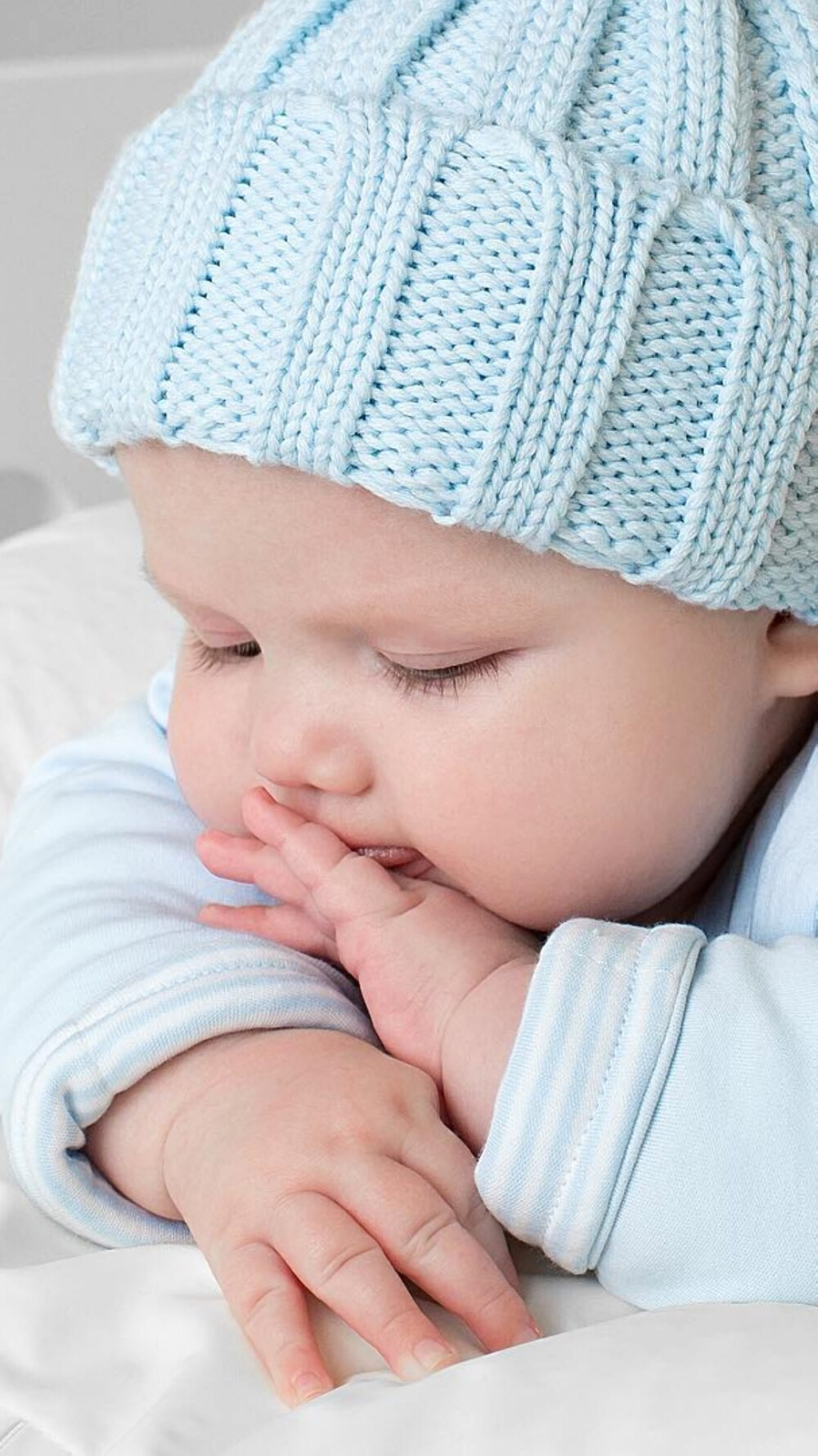 微博壁纸集-萌娃系列手机壁纸