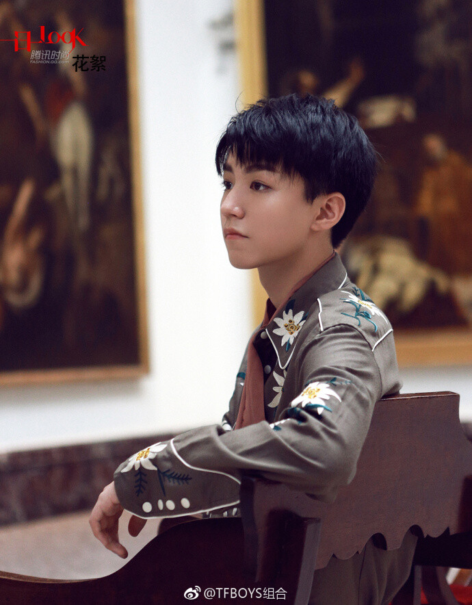 tfboys karry 王俊凯 一日一look