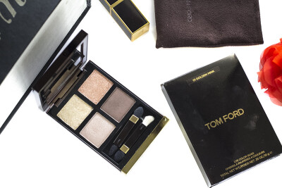 Tom Ford 四色眼影 #01 Golden Mink、致粉刺度中高、安心度中、Amazon $100