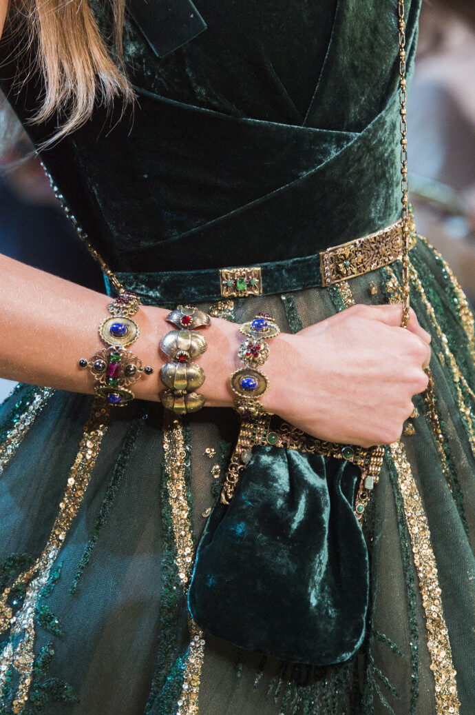 Details at Elie Saab Fall 2017 Couture ​​​Fashion Show 礼服