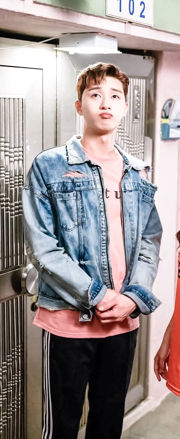 东满
cr:First_Love_幂峰Swag