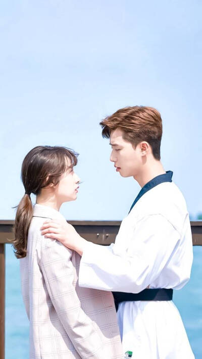 三流之路
cr:First_Love_幂峰Swag