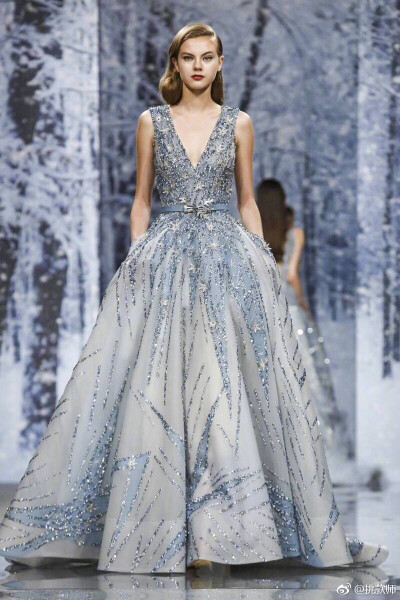 Ziad Nakad Couture F/W 2017 ｜美到开挂的冰雪女王秀场 ?????? ???