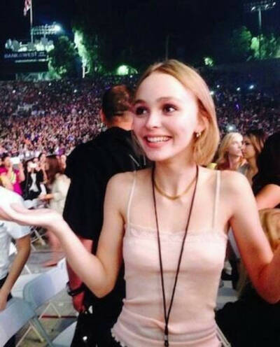 Lilyrosedepp