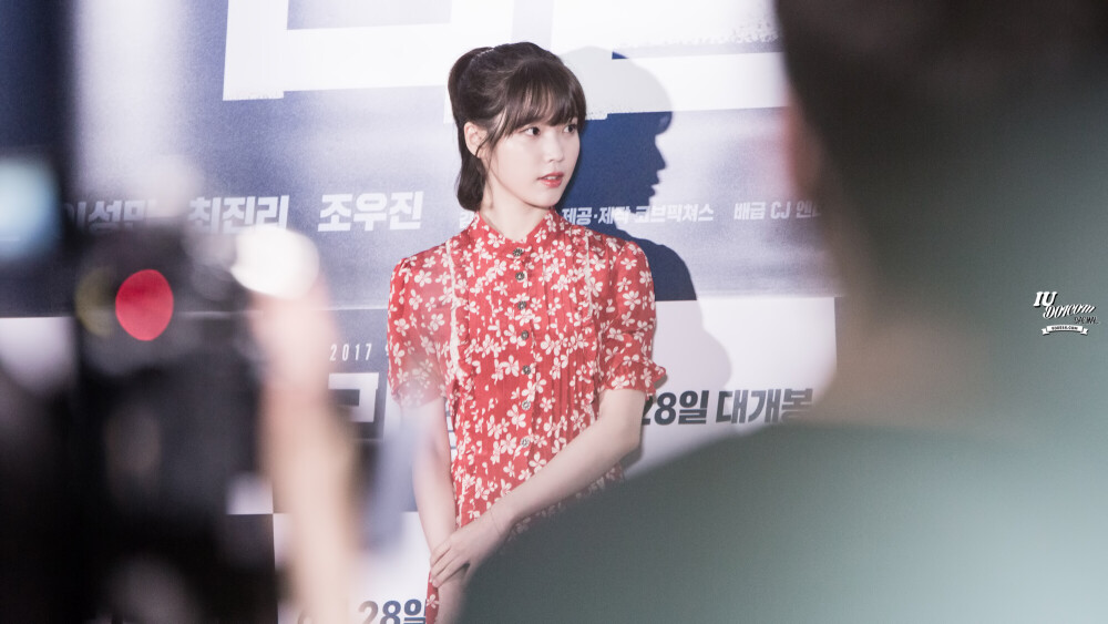 IU Real VIP试映会饭拍 cr.IUdotcom 资源:伊芷