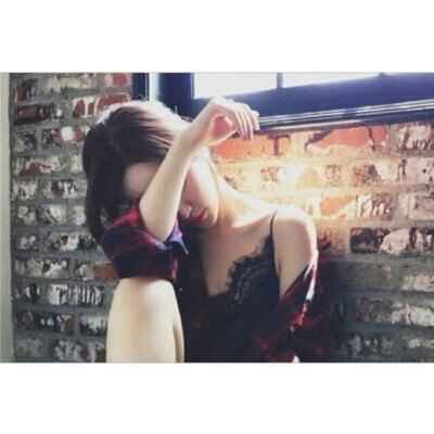 by.囍゛ 女生头像 韩系 欧美风 原宿 小清新 高清头像 伤感 个性 白边