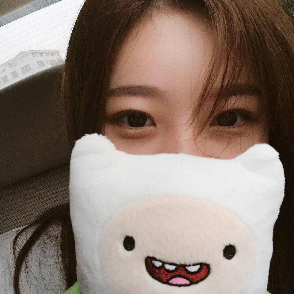 韩国女爱豆头像金赛纶