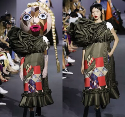 夸张多变的蝴蝶结，高大上的羽绒防水面料，可爱呆萌的大头娃娃造型，双鬼才设计师品牌Viktor &Rolf2017的秋冬高定系列，高定界的一股清流。