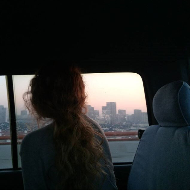 欧美头像女伤感背影