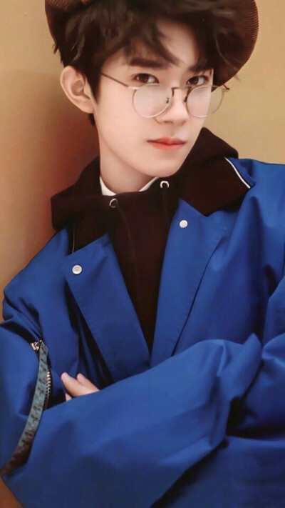 小哥哥越来越帅了