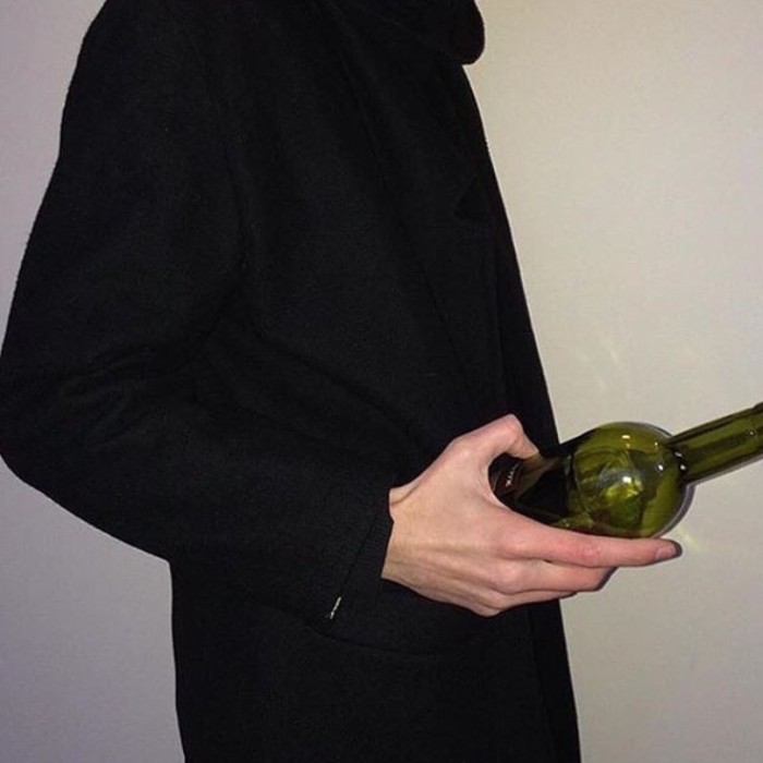 阔爱婷の半身女头の半身男头