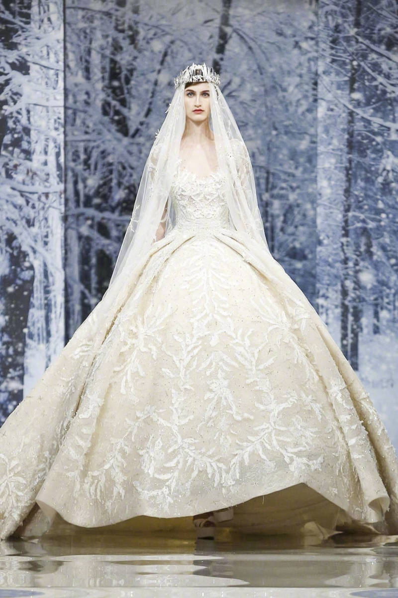 ziad nakad 2017秋冬高定系列 | 以"水晶森林"为主题的新系列,在高定