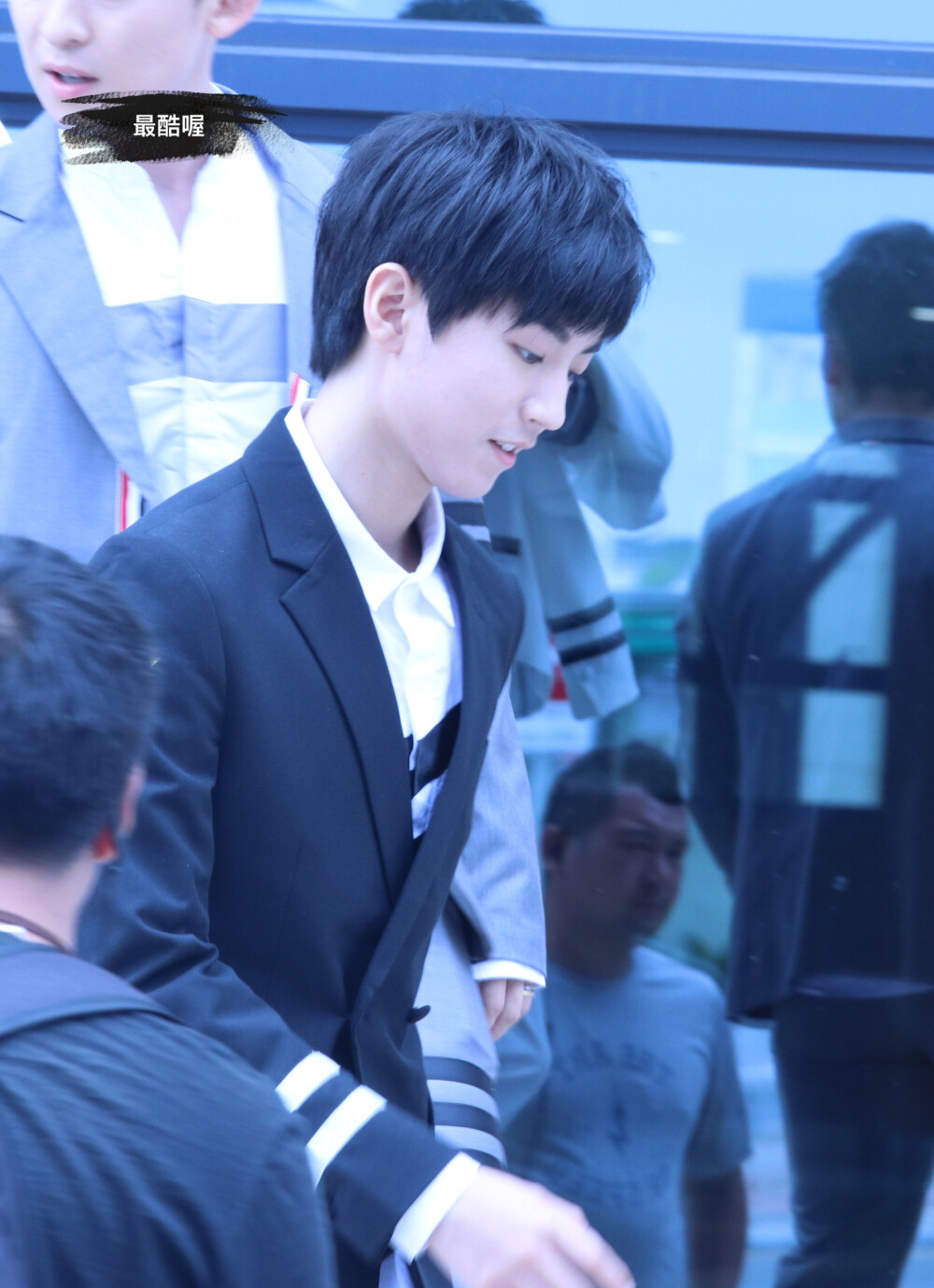 #王俊凯# #TFBOYS王俊凯# #TFBOYS# cr最酷喔