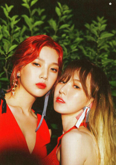 孙胜完Wendy&朴秀荣Joy