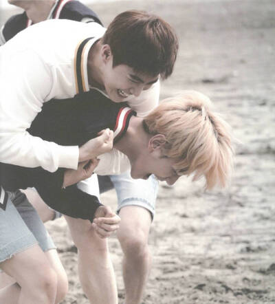 EXO