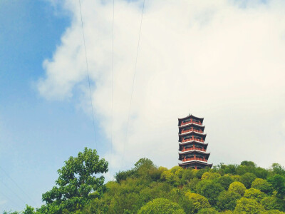 长发公主或者白娘娘