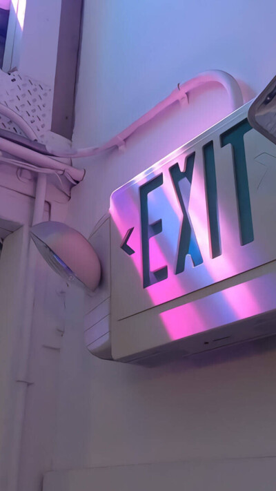 EXIT