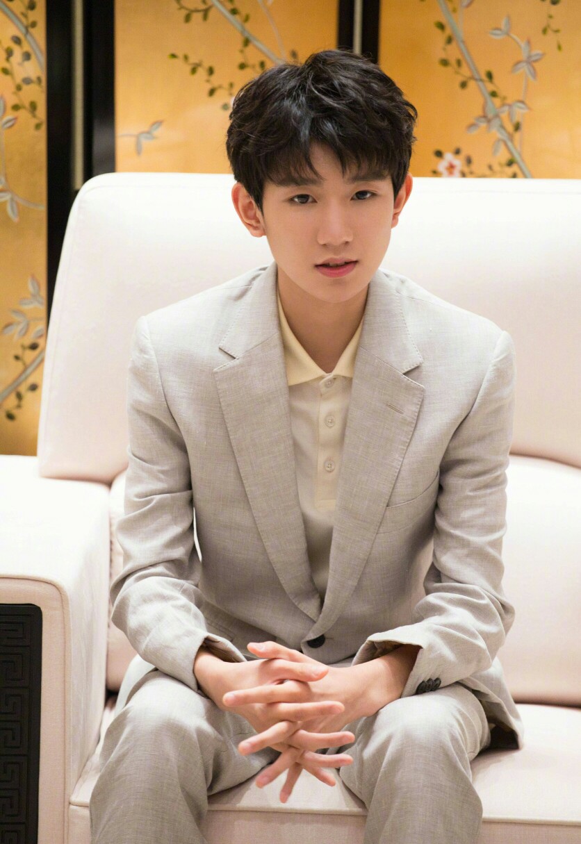 #王源 #TFBOYS 马云乡村校长计划 高清 帅气