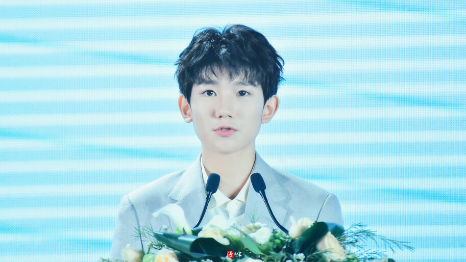 #王源 #TFBOYS 马云乡村校长计划 高清 帅气