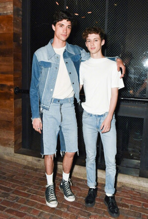 ▏Troye Sivan+Jacob Bixenman