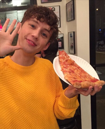 troye