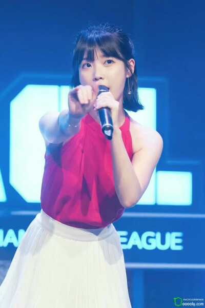 170714 IU Sudden Attack公演 [em]e400624[/em]