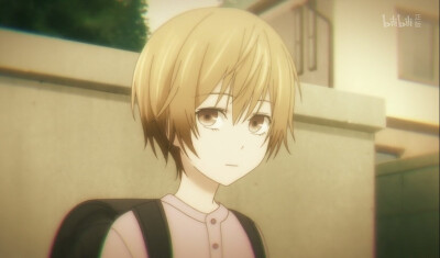 小时候像个姑娘