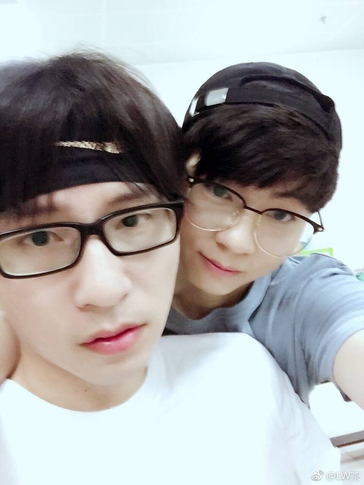 灰白茶师满汉全席5周年线下音乐会78