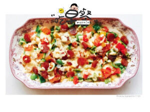 盘子太大，放不到木盘里了