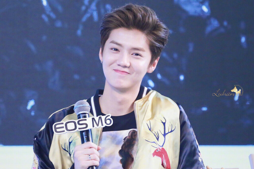 呆萌傻狍子 鹿晗 Luhan #壁纸 #头像