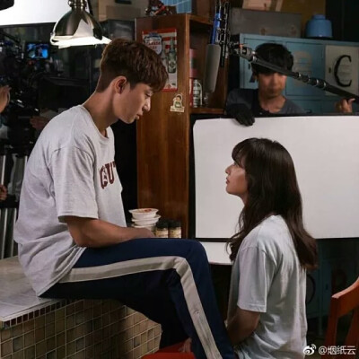 三流之路 朴叙俊金智媛(承包这个对视...)