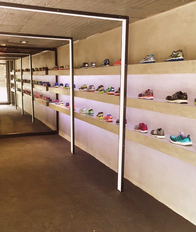 小型鞋店门面装修效果图