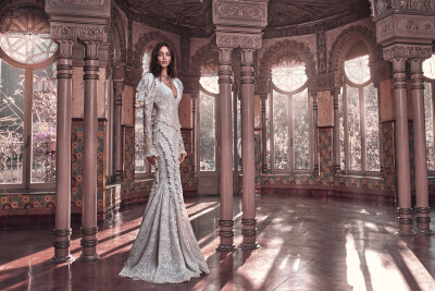 Galia Lahav2018春夏高定婚纱Victorian Affinity
成都婚礼甜品台制作，成都甜品培训，镜面蛋糕培训，婚礼甜品创业课程