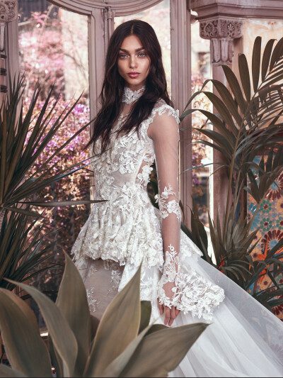 Galia Lahav2018春夏高定婚纱Victorian Affinity
成都婚礼甜品台制作，成都甜品培训，镜面蛋糕培训，婚礼甜品创业课程