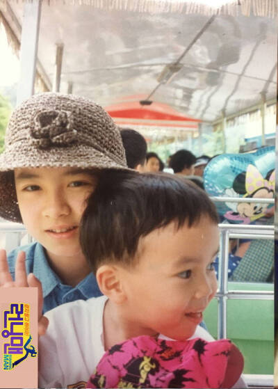 running man 跑男 宋智孝的beautyview 宋智孝 懵智 Miss懵 ACE 幸运女神 王牌智孝 美颜盛世
rm预告图 千氏姐弟 小时候也很好看的智孝