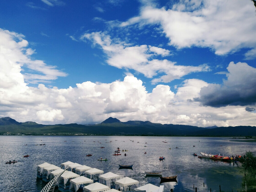 拉市海湿地公园