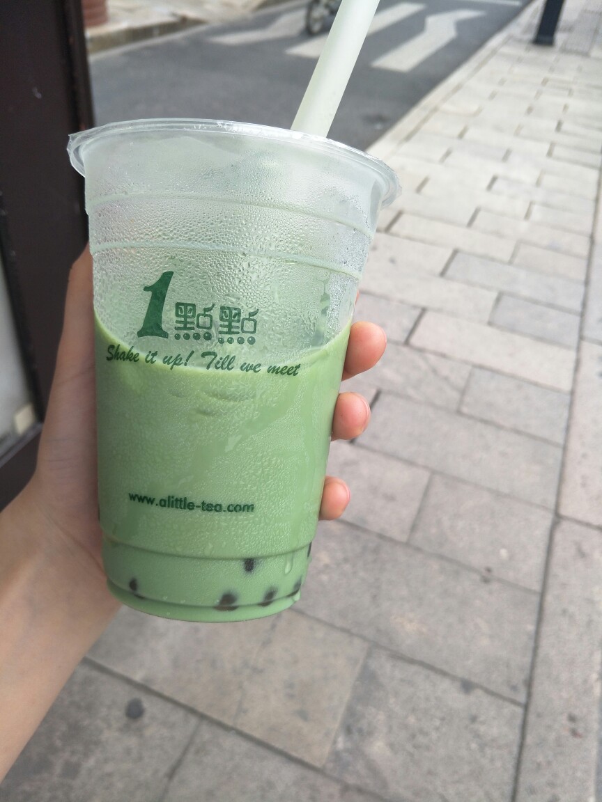 一点点的波霸抹茶拿铁 