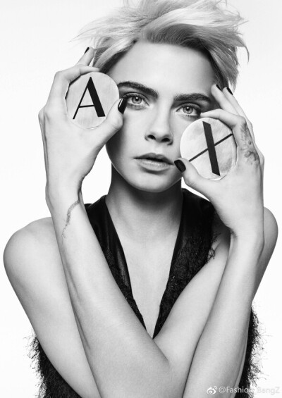 ♀卡抽cara delevigne