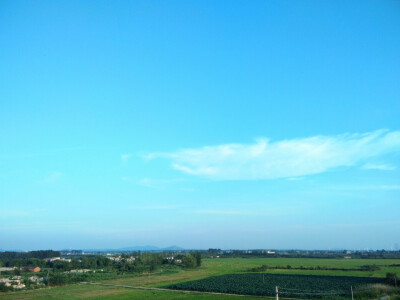 天空 蓝