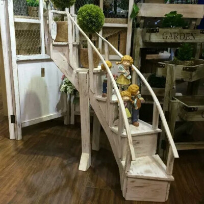 家居庭院装饰旋转楼梯花架 法式乡村木质做旧置物架