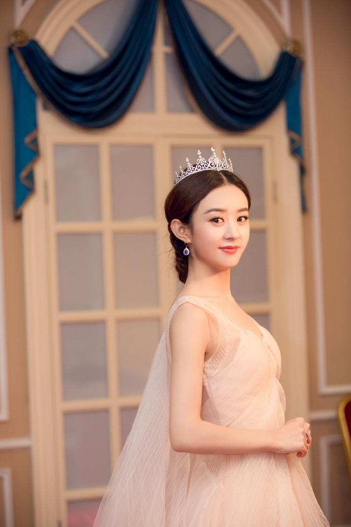 赵丽颖女儿国